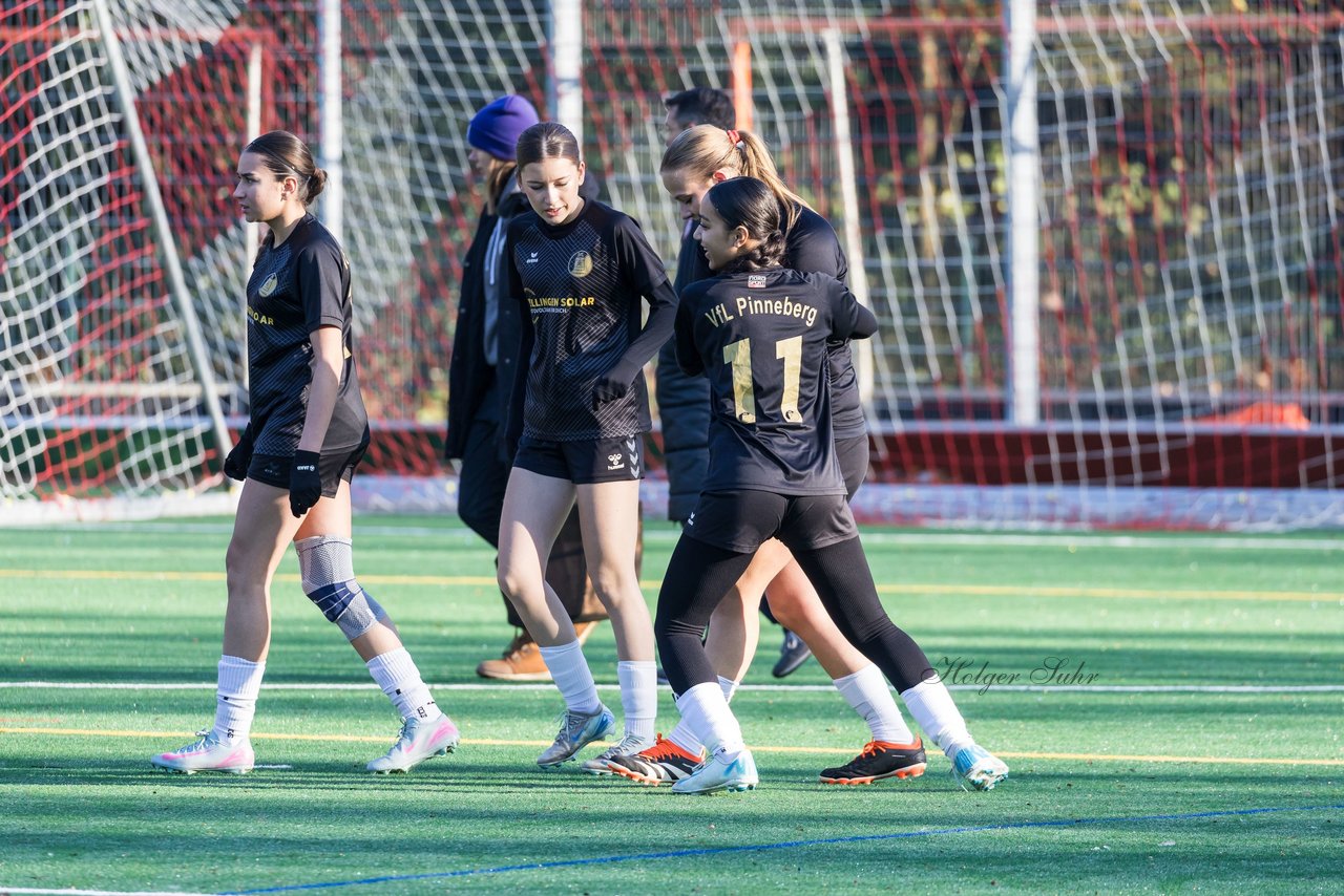 Bild 251 - wBJ VfL Pinneberg2 - Eimsbuttler TV 3 : Ergebnis: 5:0